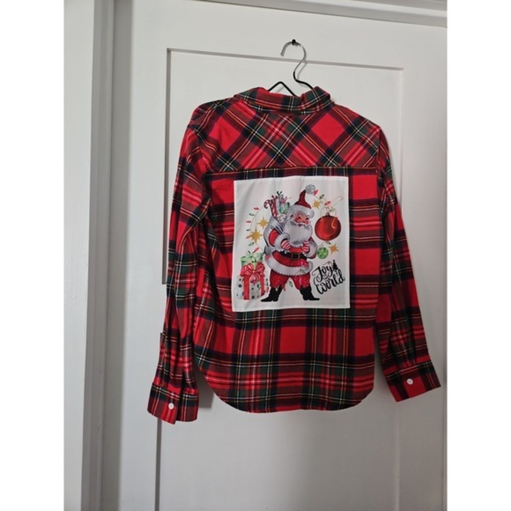 Bling & Gogo Christmas Plaid Flannel Shirt L NWT Santa Graphic Cotton Button Up